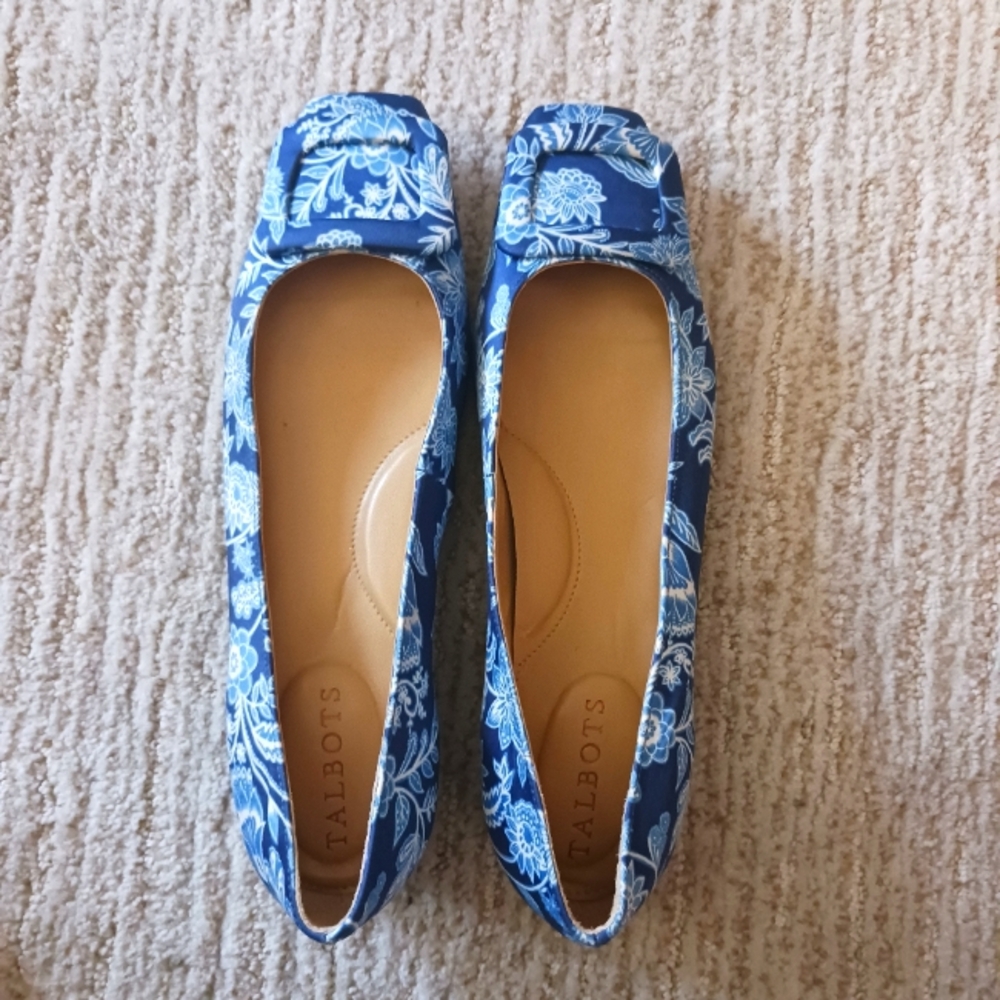 Talbots Shoes Sz 7.5M India Ink Multi Sutton Buckle Grand Millenial Blu White EU